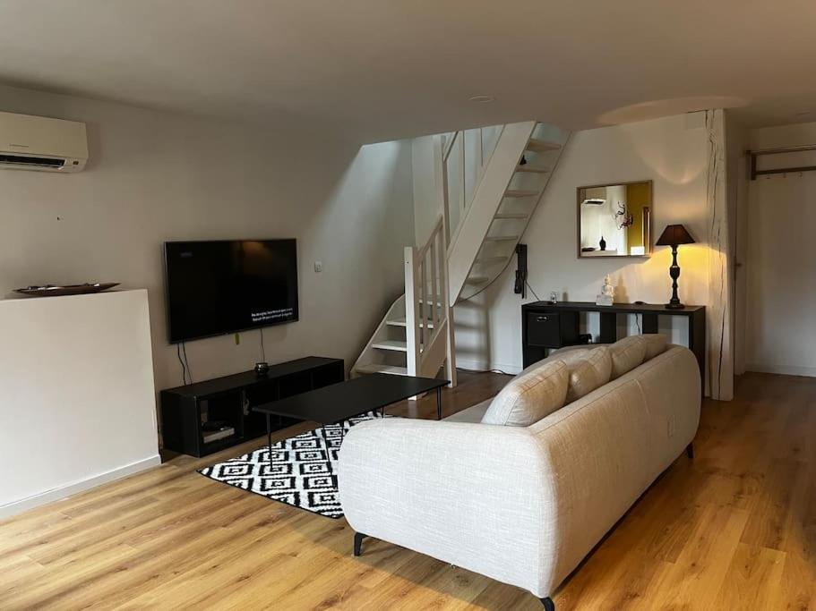 Superbe Appartement Centre Ville 博格斯 外观 照片