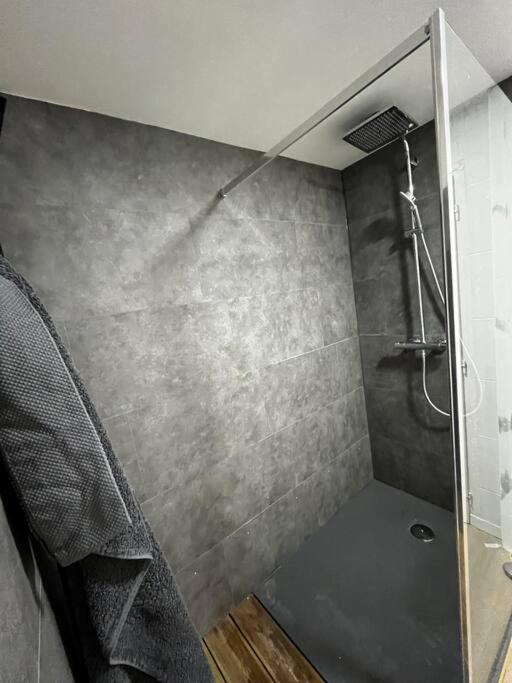 Superbe Appartement Centre Ville 博格斯 外观 照片